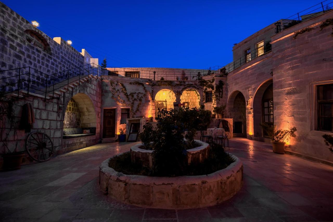 Sinasos Palace Cave Hotel Ürgüp Luaran gambar