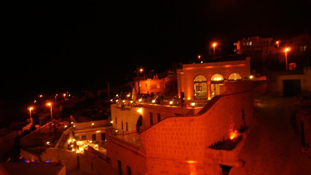 Sinasos Palace Cave Hotel Ürgüp Luaran gambar