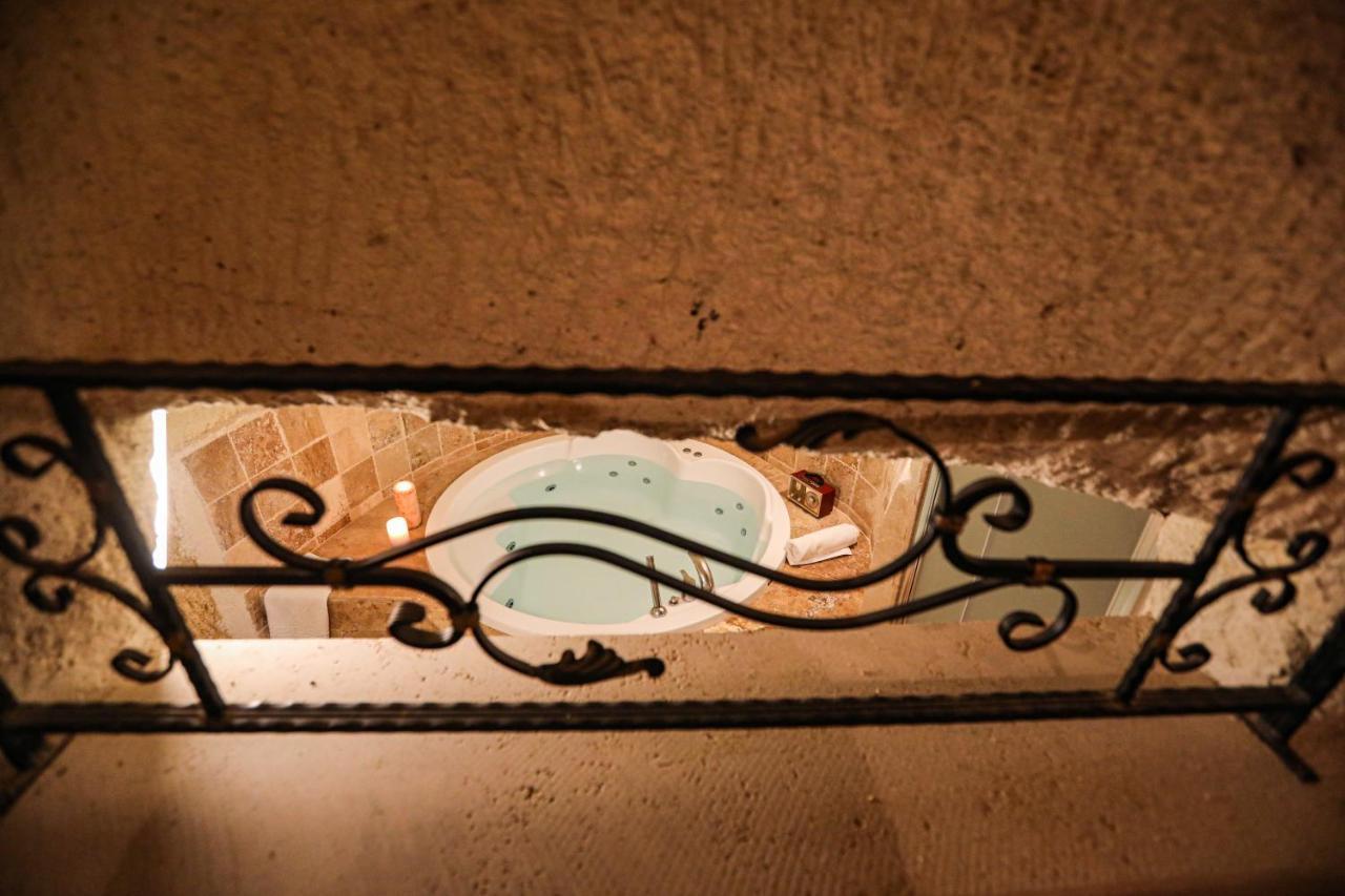 Sinasos Palace Cave Hotel Ürgüp Luaran gambar