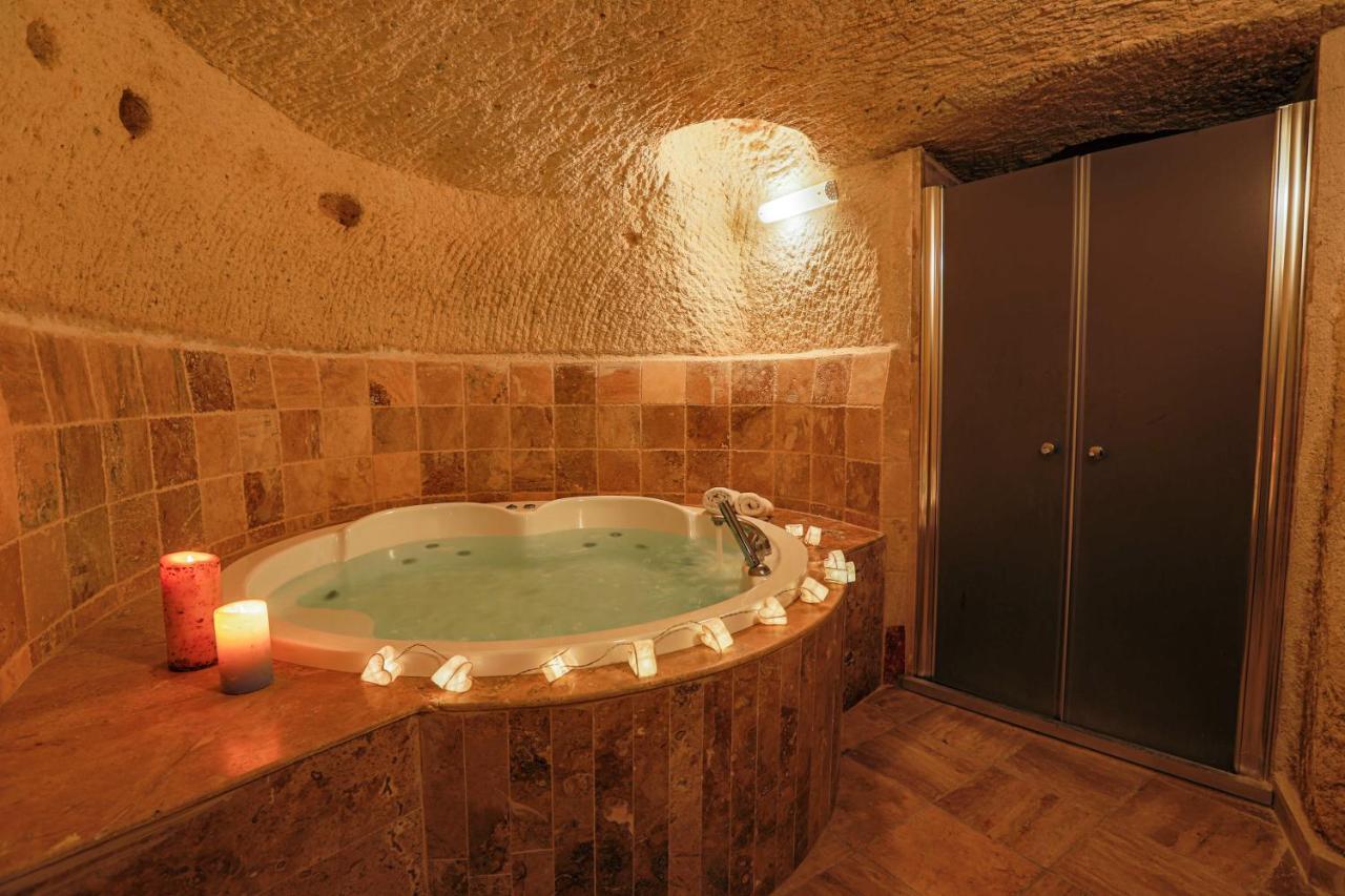 Sinasos Palace Cave Hotel Ürgüp Luaran gambar