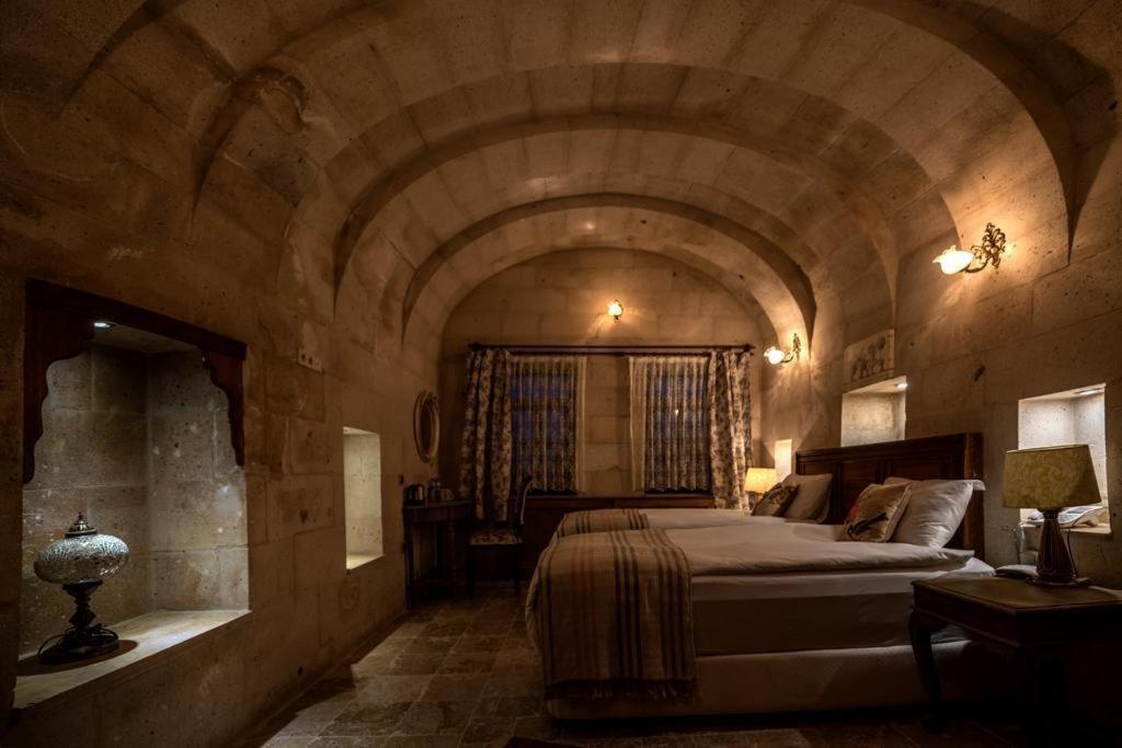 Sinasos Palace Cave Hotel Ürgüp Luaran gambar