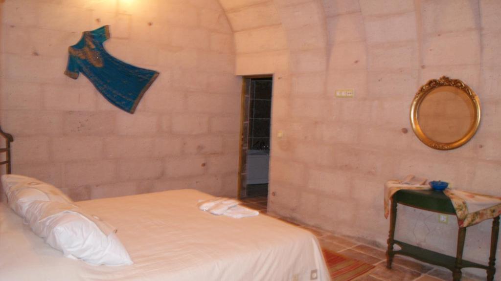 Sinasos Palace Cave Hotel Ürgüp Luaran gambar