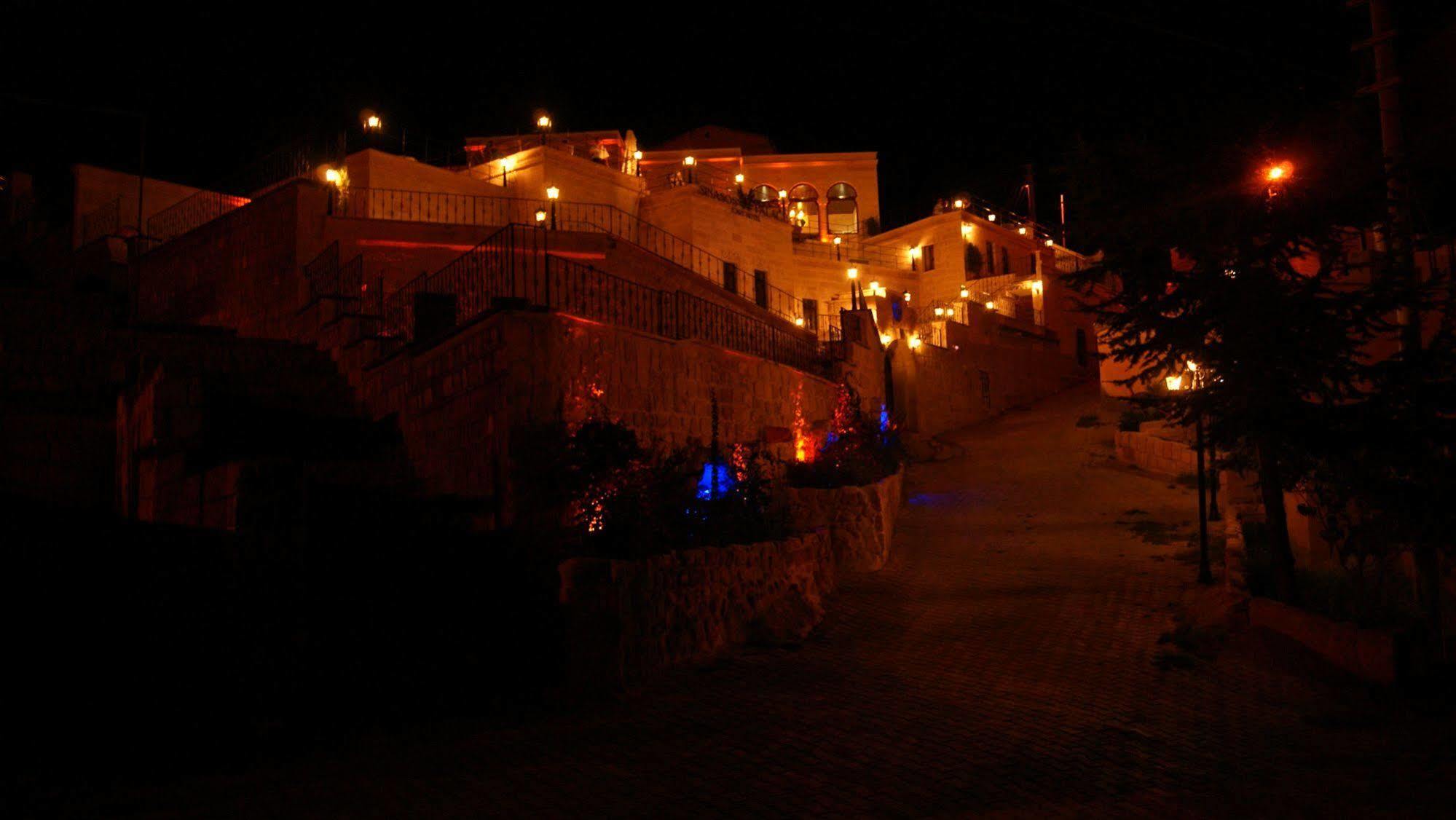 Sinasos Palace Cave Hotel Ürgüp Luaran gambar